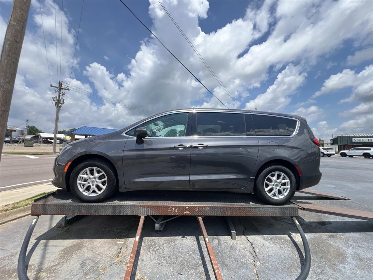 Chrysler Voyager  2022