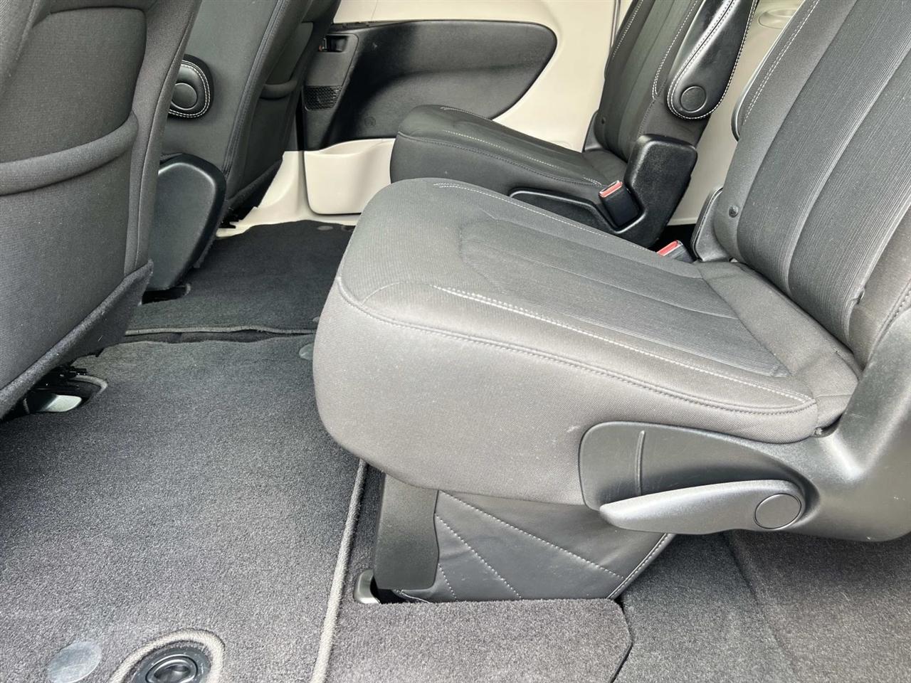 Chrysler Voyager  2022