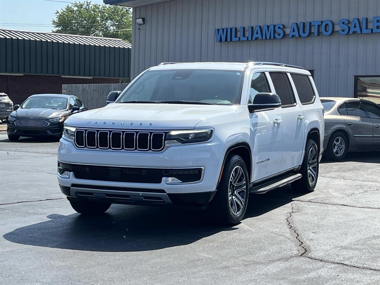 2023 Jeep Wagoneer L SERIES II
