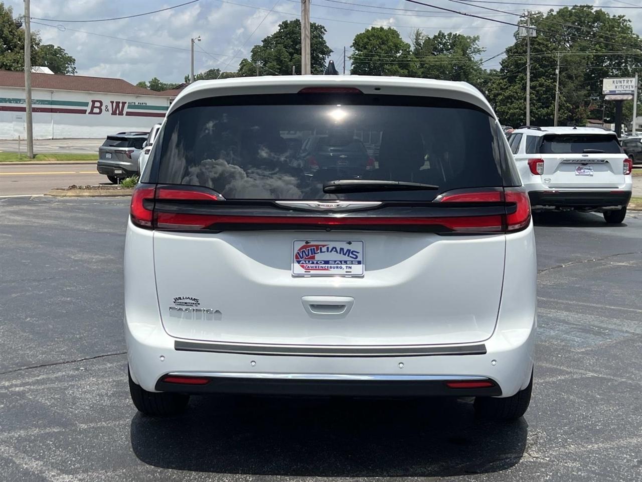 Chrysler Pacifica  2023