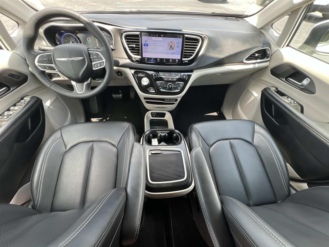 Chrysler Pacifica  2023