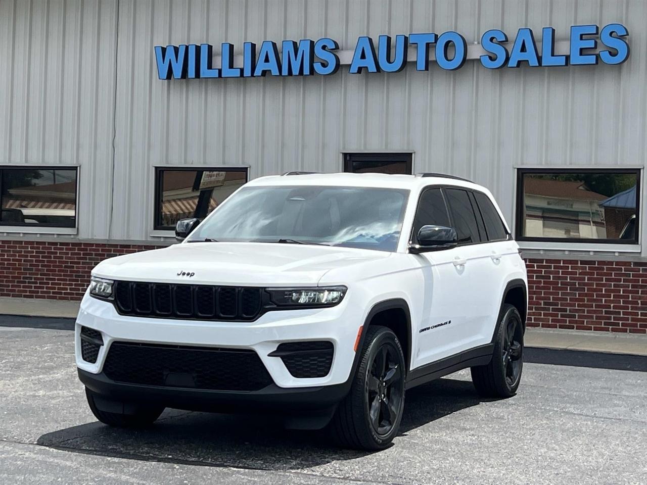 2023 Jeep Grand Cherokee ALTITUDE