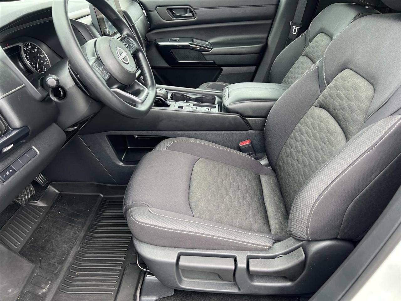Nissan Pathfinder  2023