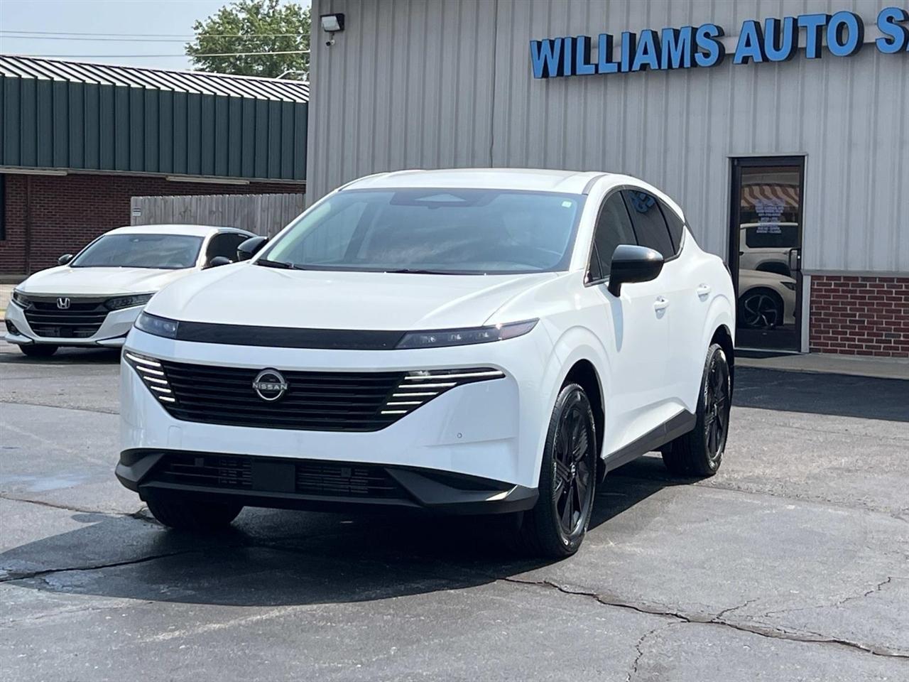 2025 Nissan Murano SV
