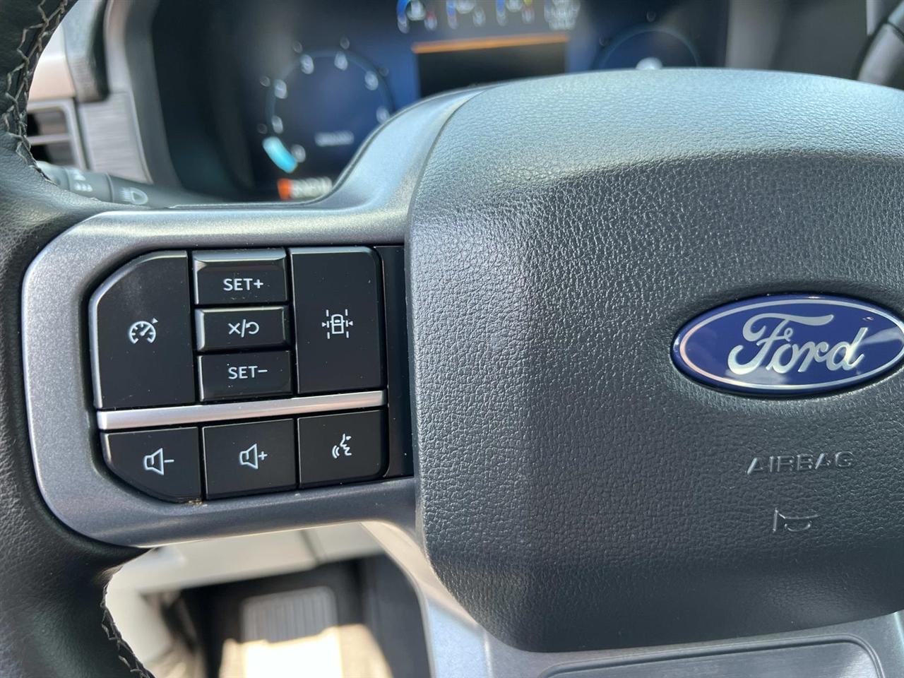 Ford F-150  2025