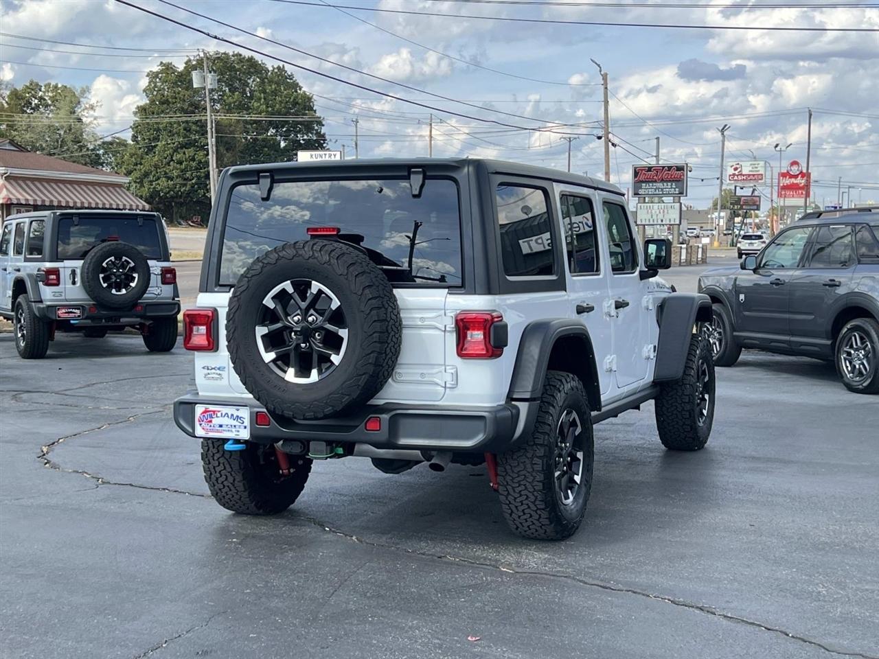 Jeep Wrangler 4xe  2024