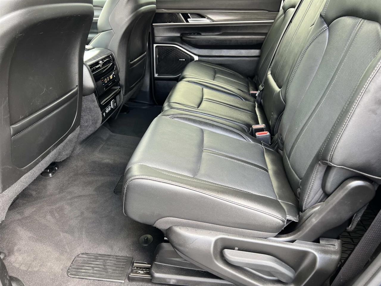 Jeep Wagoneer  2024