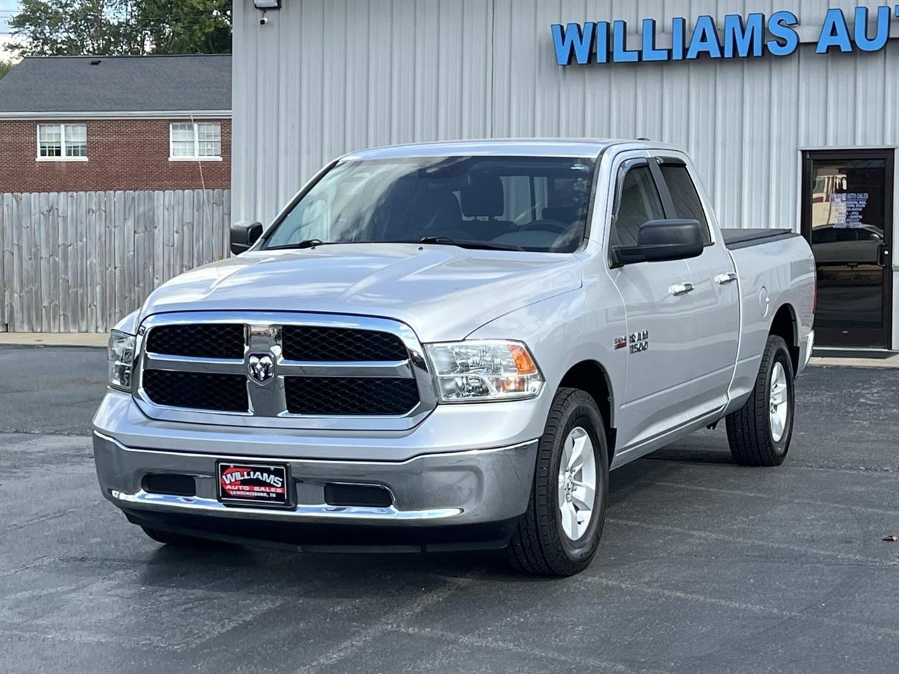 2016 RAM 1500 SLT