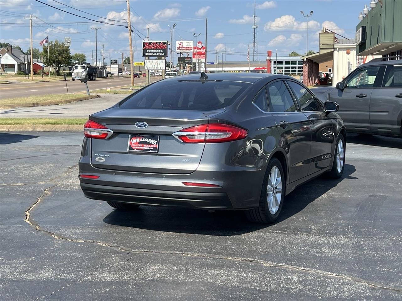 Ford Fusion  2019