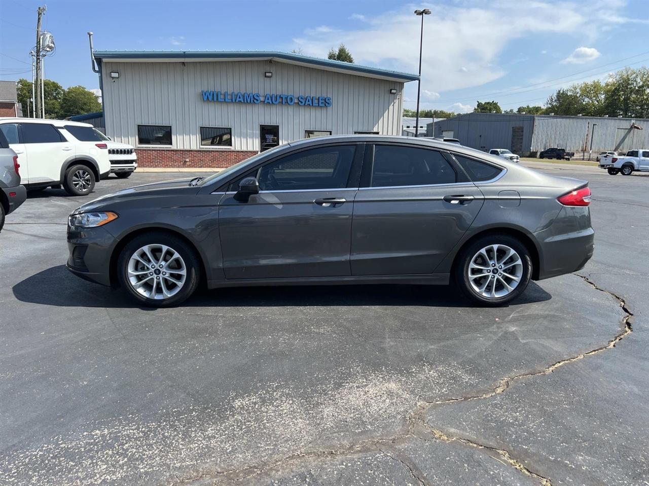 Ford Fusion  2019