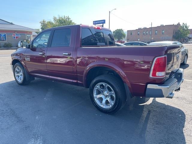RAM 1500 Laramie Crew Cab SWB 4WD 2017 RAM 1500 Laramie Crew Cab SWB 4WD 2017