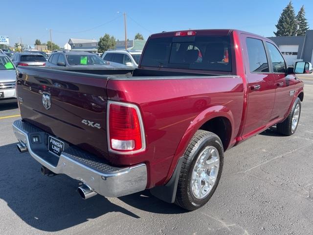 RAM 1500 Laramie Crew Cab SWB 4WD 2017 RAM 1500 Laramie Crew Cab SWB 4WD 2017