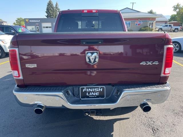 RAM 1500 Laramie Crew Cab SWB 4WD 2017 RAM 1500 Laramie Crew Cab SWB 4WD 2017