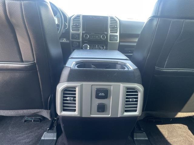 Ford F-150 Lariat SuperCrew 5.5-ft. Bed 4WD 2016 Ford F-150 Lariat SuperCrew 5.5-ft. Bed 4WD 2016