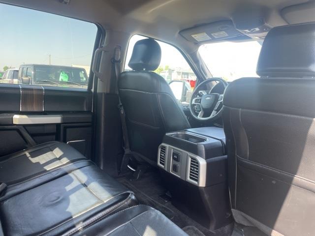 Ford F-150 Lariat SuperCrew 5.5-ft. Bed 4WD 2016 Ford F-150 Lariat SuperCrew 5.5-ft. Bed 4WD 2016