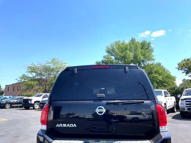 2011 Nissan Armada SV photo 6