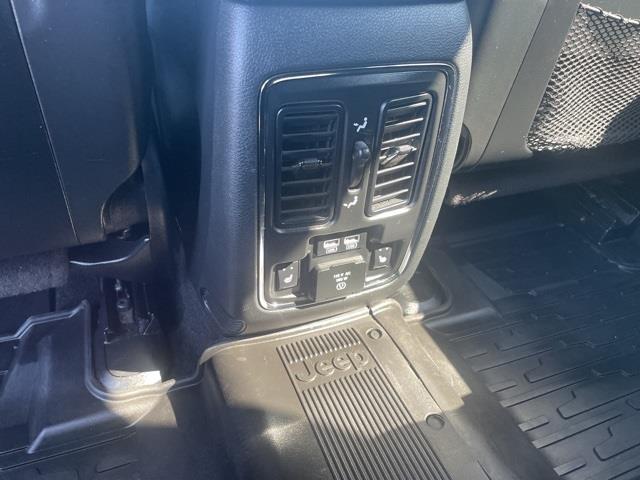 Jeep Grand Cherokee Limited 4WD 2019 Jeep Grand Cherokee Limited 4WD 2019