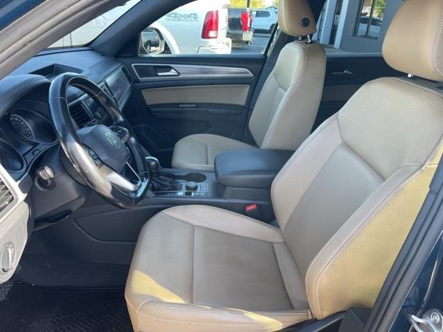 2020 Volkswagen Atlas Cross Sport V6 SE Technology photo 4