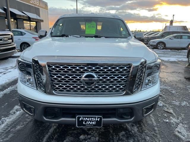 Nissan Titan Platinum Reserve Crew Cab 4WD 2018