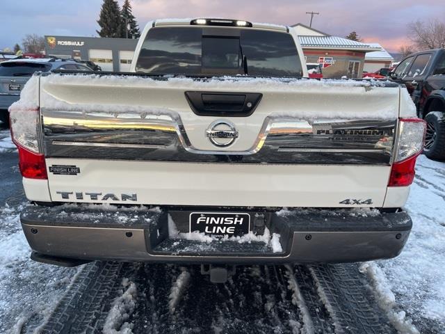 Nissan Titan Platinum Reserve Crew Cab 4WD 2018