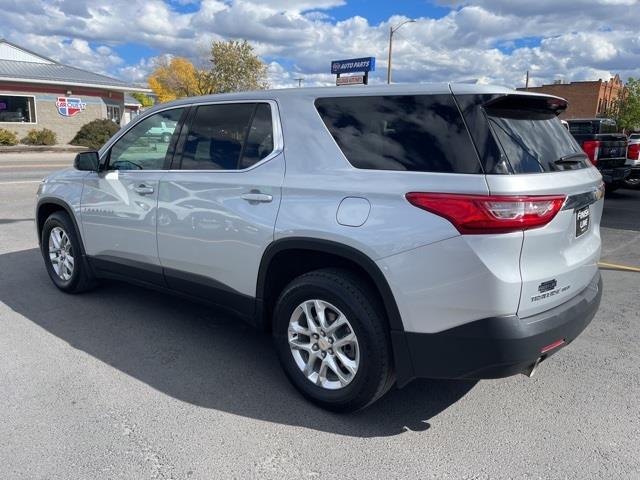 2020 Chevrolet Traverse LS photo 4