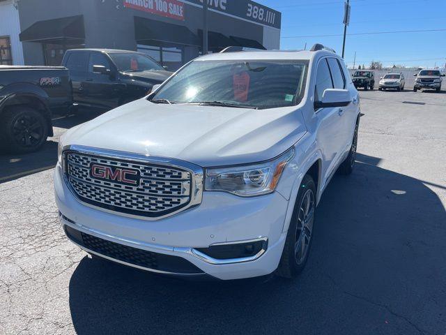 GMC Acadia Denali AWD 2018