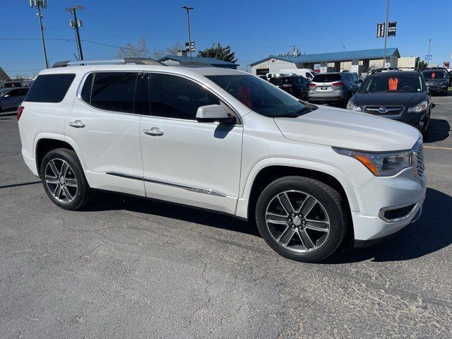 GMC Acadia Denali AWD 2018