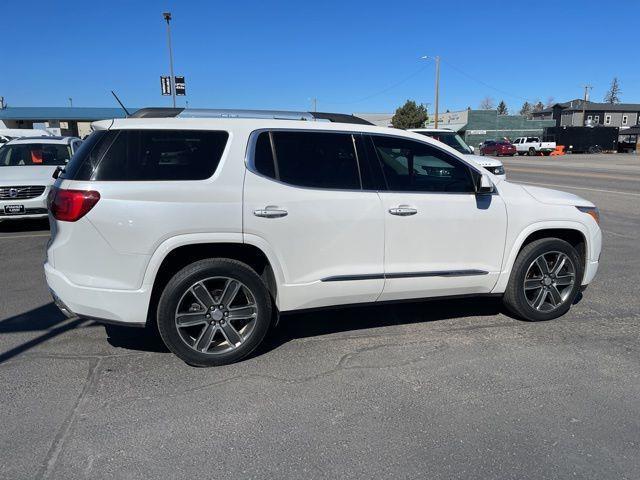 GMC Acadia Denali AWD 2018