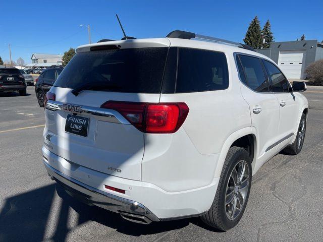 GMC Acadia Denali AWD 2018