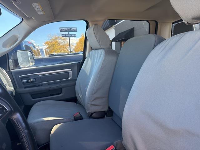 RAM 2500 SLT Crew Cab SWB 4WD 2016 RAM 2500 SLT Crew Cab SWB 4WD 2016