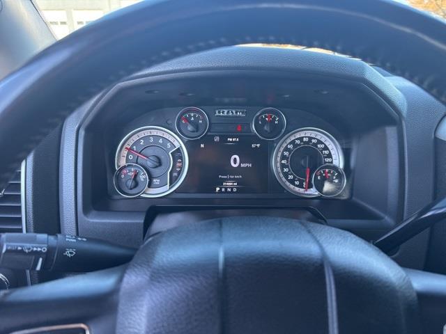 RAM 2500 SLT Crew Cab SWB 4WD 2016 RAM 2500 SLT Crew Cab SWB 4WD 2016