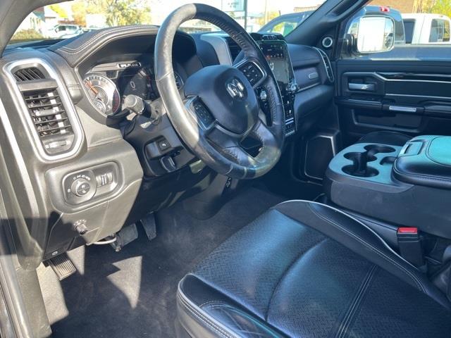 RAM 3500 Laramie Crew Cab SWB 4WD 2019 RAM 3500 Laramie Crew Cab SWB 4WD 2019