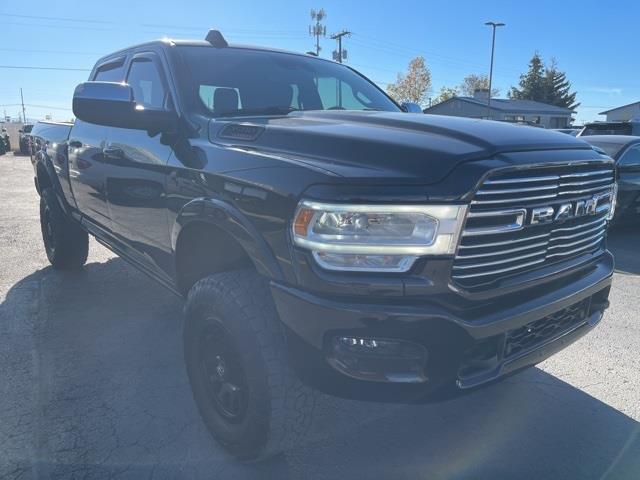 RAM 3500 Laramie Crew Cab SWB 4WD 2019 RAM 3500 Laramie Crew Cab SWB 4WD 2019