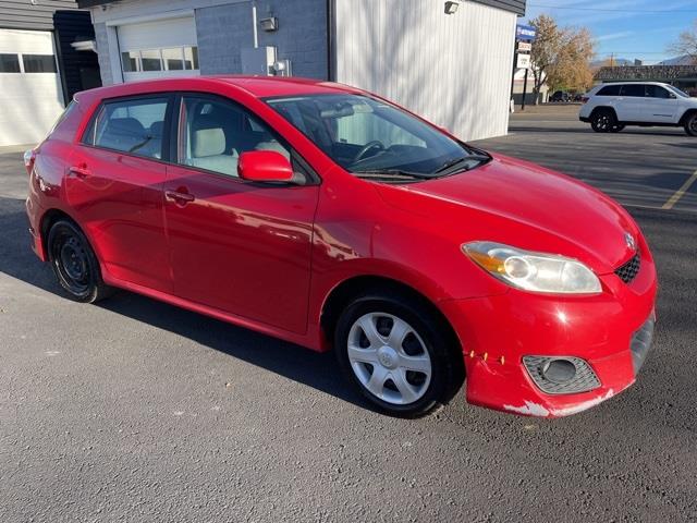 Toyota Matrix Base 4-Speed AT 2010 Toyota Matrix Base 4-Speed AT 2010