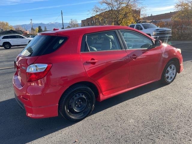 Toyota Matrix Base 4-Speed AT 2010 Toyota Matrix Base 4-Speed AT 2010