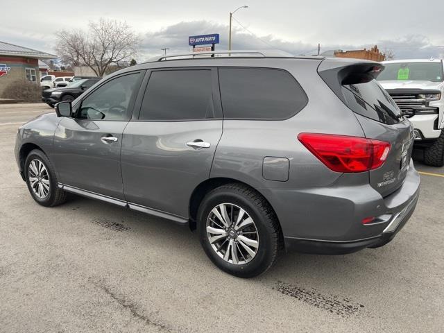 Nissan Pathfinder SL 4WD 2019