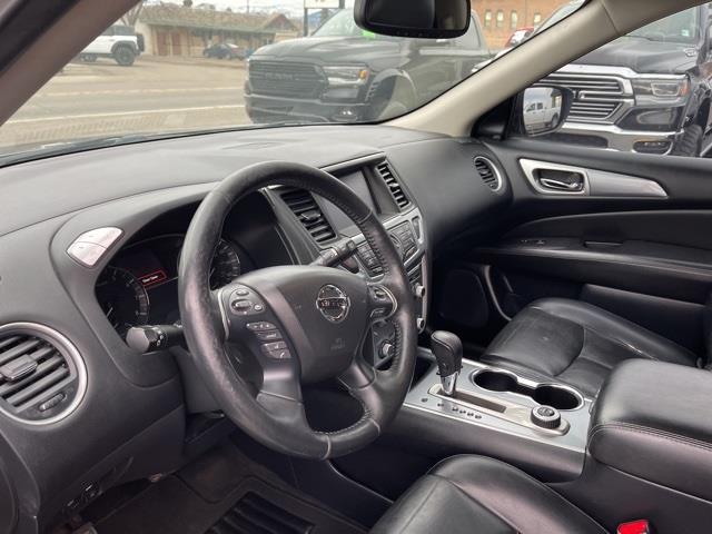 Nissan Pathfinder SL 4WD 2019