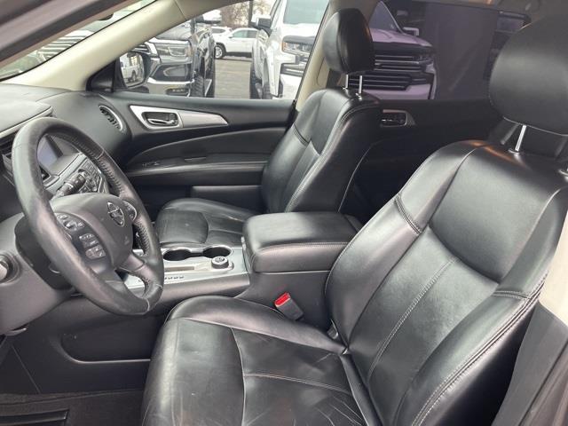 Nissan Pathfinder SL 4WD 2019