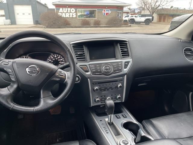 Nissan Pathfinder SL 4WD 2019