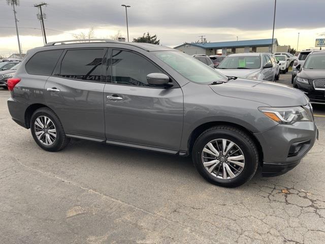 Nissan Pathfinder SL 4WD 2019