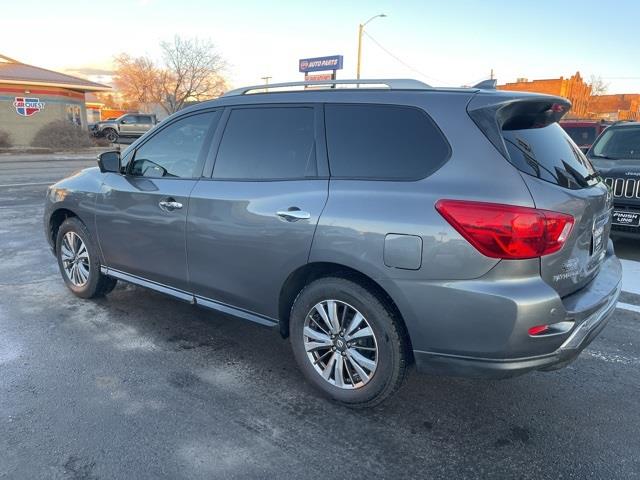 Nissan Pathfinder SL 4WD 2019