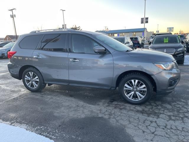 Nissan Pathfinder SL 4WD 2019