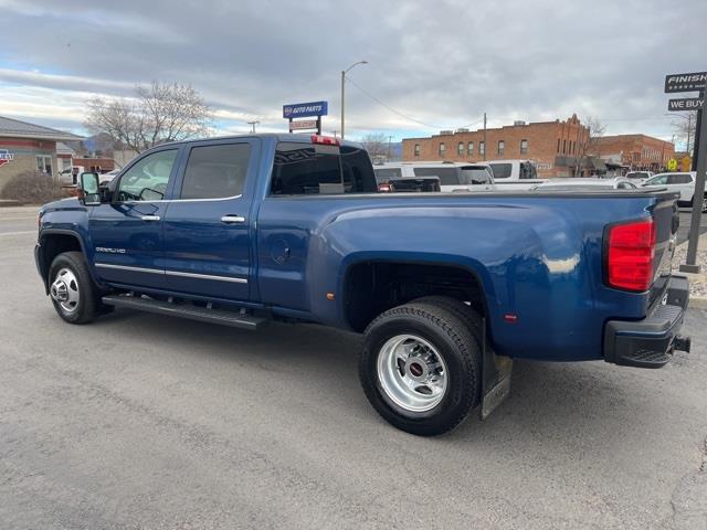 GMC Sierra 3500HD Denali Crew Cab 4WD 2016