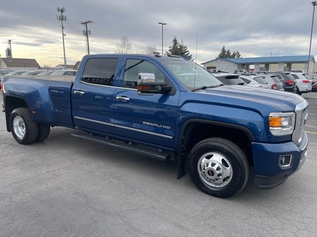 GMC Sierra 3500HD Denali Crew Cab 4WD 2016