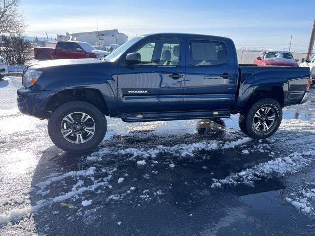 Toyota Tacoma PreRunner Double Cab V6 Automatic 2WD 2005
