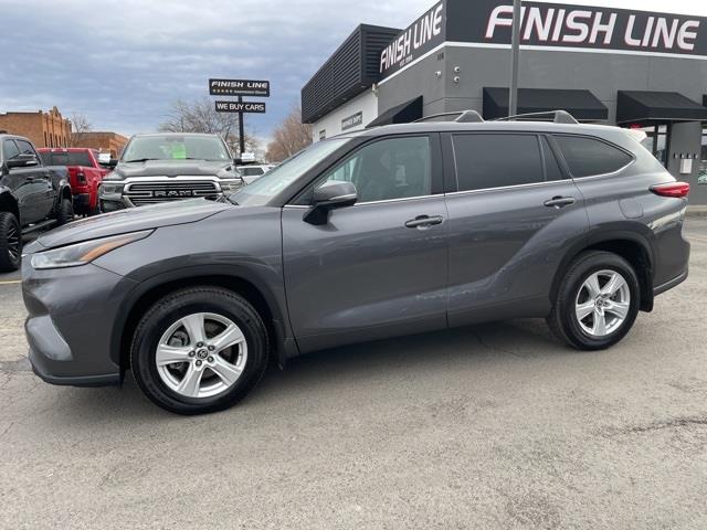 Toyota Highlander LE AWD V6 2021