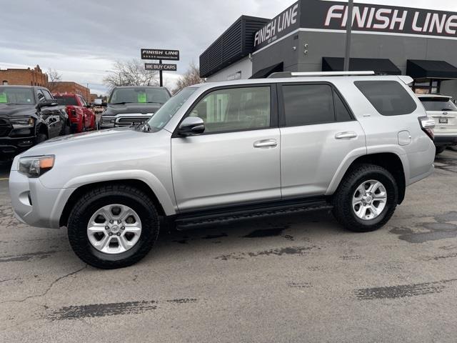 Toyota 4Runner SR5 Premium 4D SUV 4X4 V6 2020