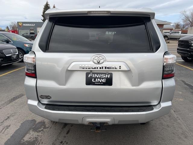 Toyota 4Runner SR5 Premium 4D SUV 4X4 V6 2020