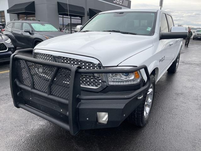 RAM 1500 Laramie Crew Cab 4WD 2017