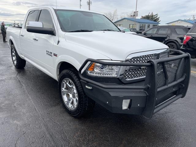 RAM 1500 Laramie Crew Cab 4WD 2017